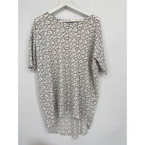 NWT MACLLYN Hairstylist White & Black Bobby Pin Print Doleman Tunic Top